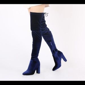 Blue velvet, otk boots. Public Desire